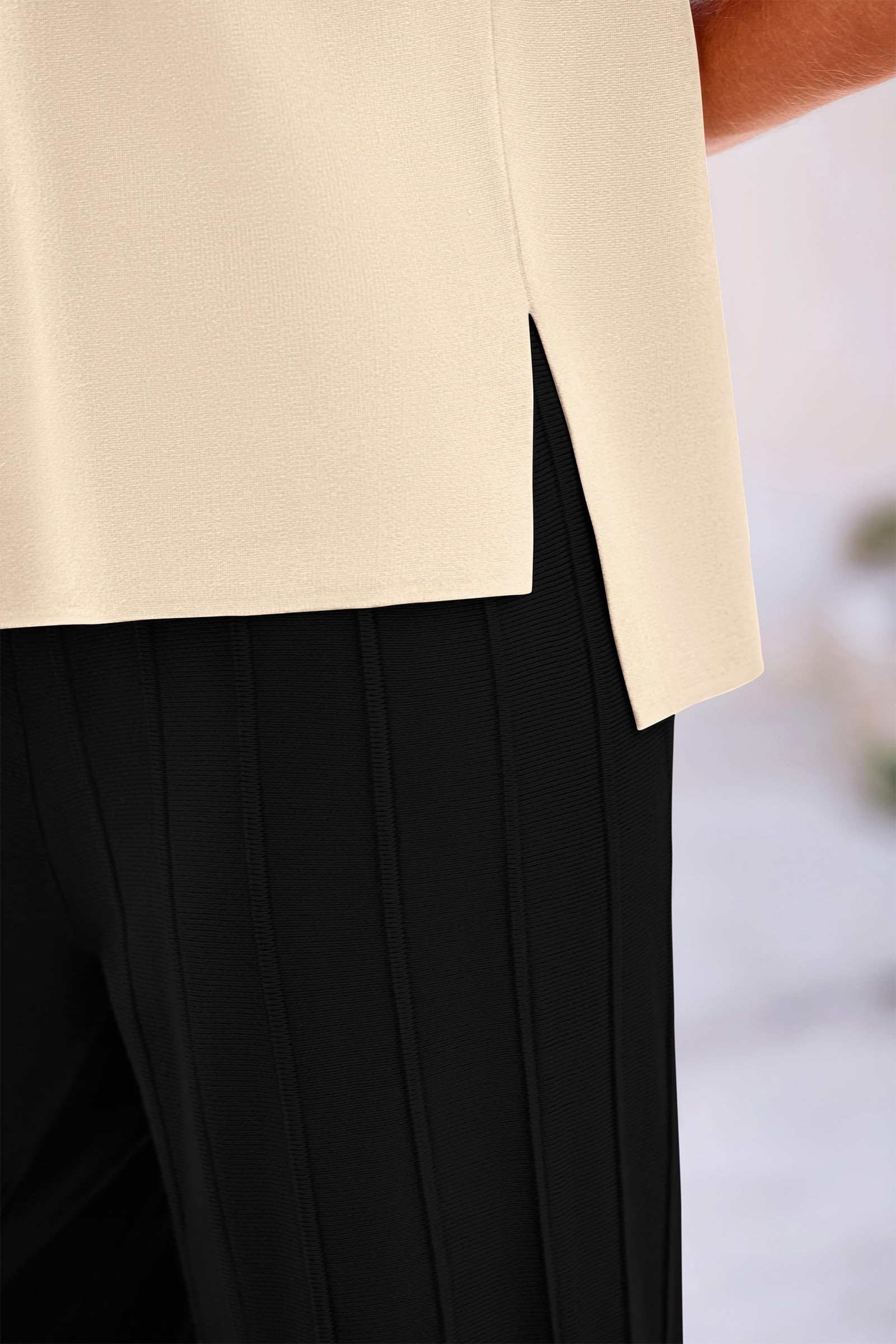 ApricotBlack-05_ce5e4d5e-1fc1-4915-9624-c67969f2df78